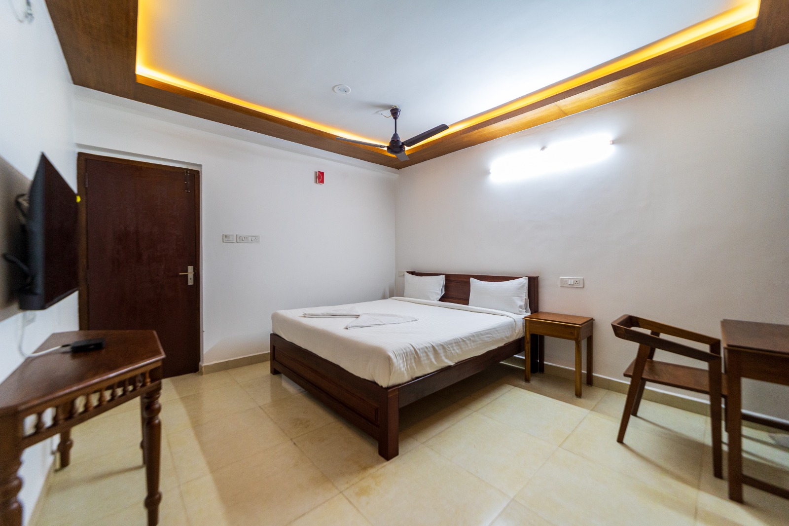 Deluxe Premium Room in-room coffee machine and minibar