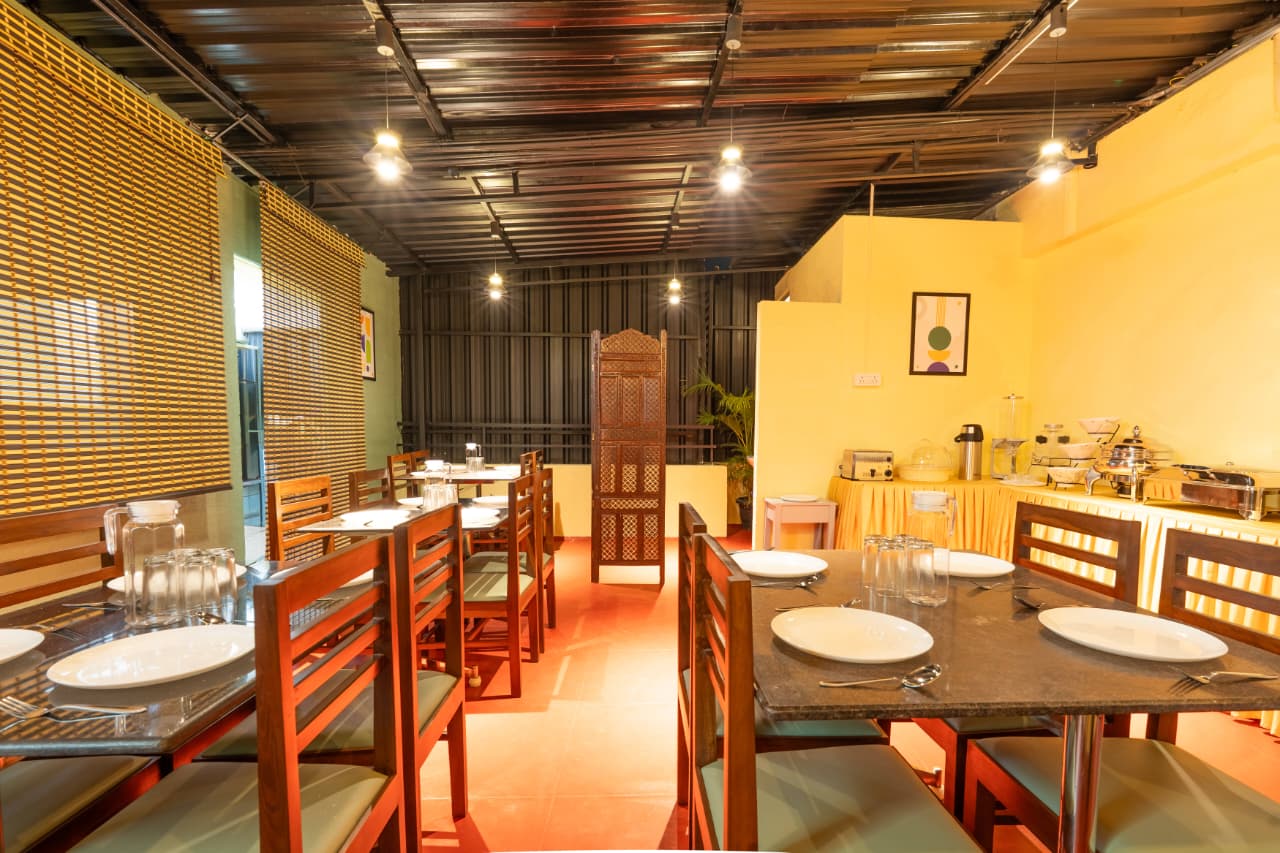Buffet Breakfast Counter | Bonne Chance Heritage Residence, Puducherry