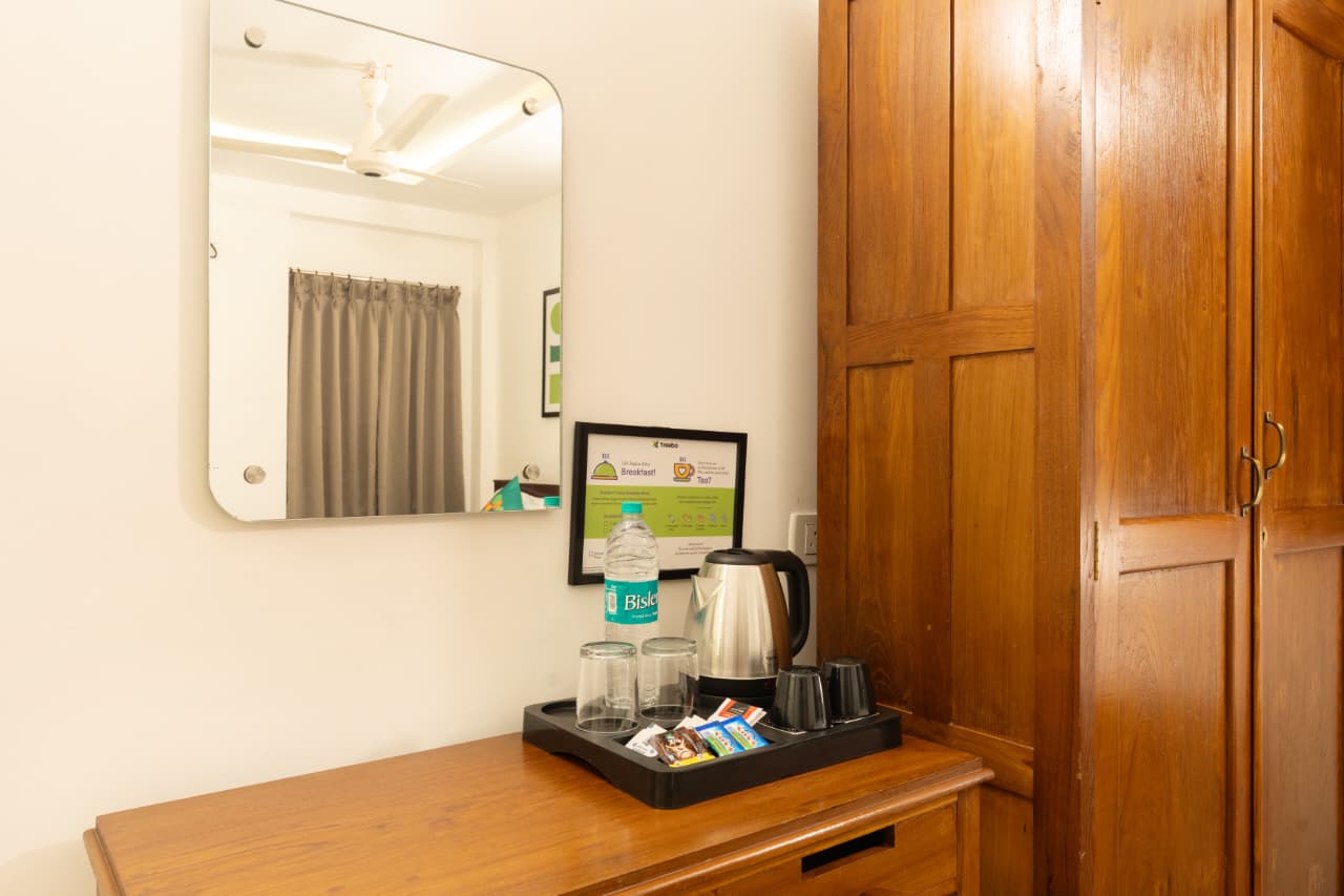 Standard Oak Room – In-Room Tea and Coffee Maker | Bonne Chance Heritage Residence, Puducherry